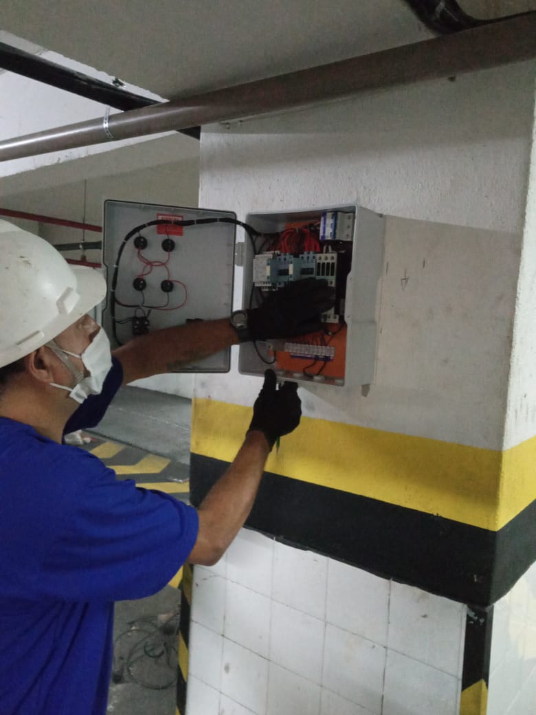 Serviço de elétrica externa
